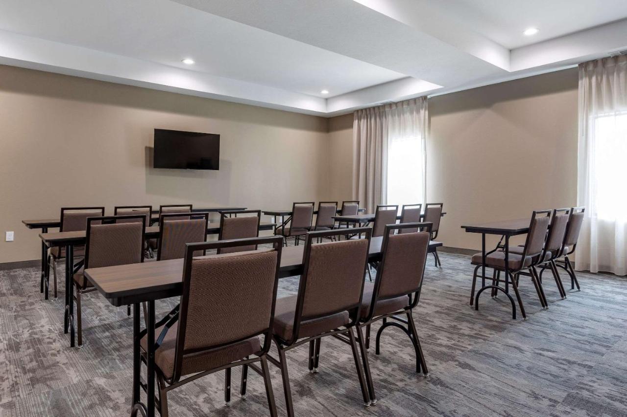Sleep Inn & Suites Crosby 외부 사진
